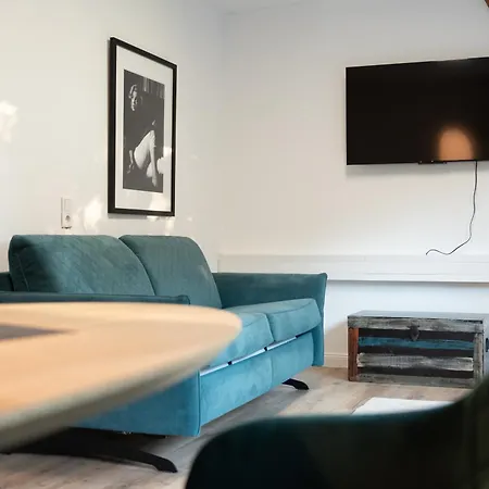 Mit Seeblick * Risum-Lindholm